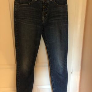 Lucky Brand capri button up skinny jeans